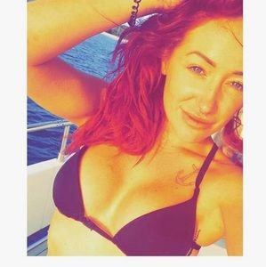 Meet your Posher, Chantelle